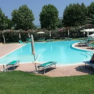  Appartamento Casa Sara Con Wifi E Piscina Comune, A 2 Km Dal Mare
